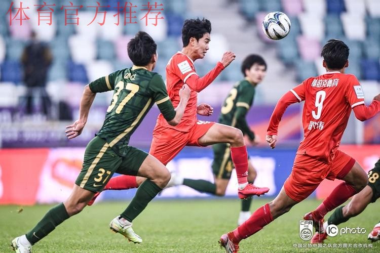 足协杯“全民足球”战况激烈 甘肃“黑马”一战成名